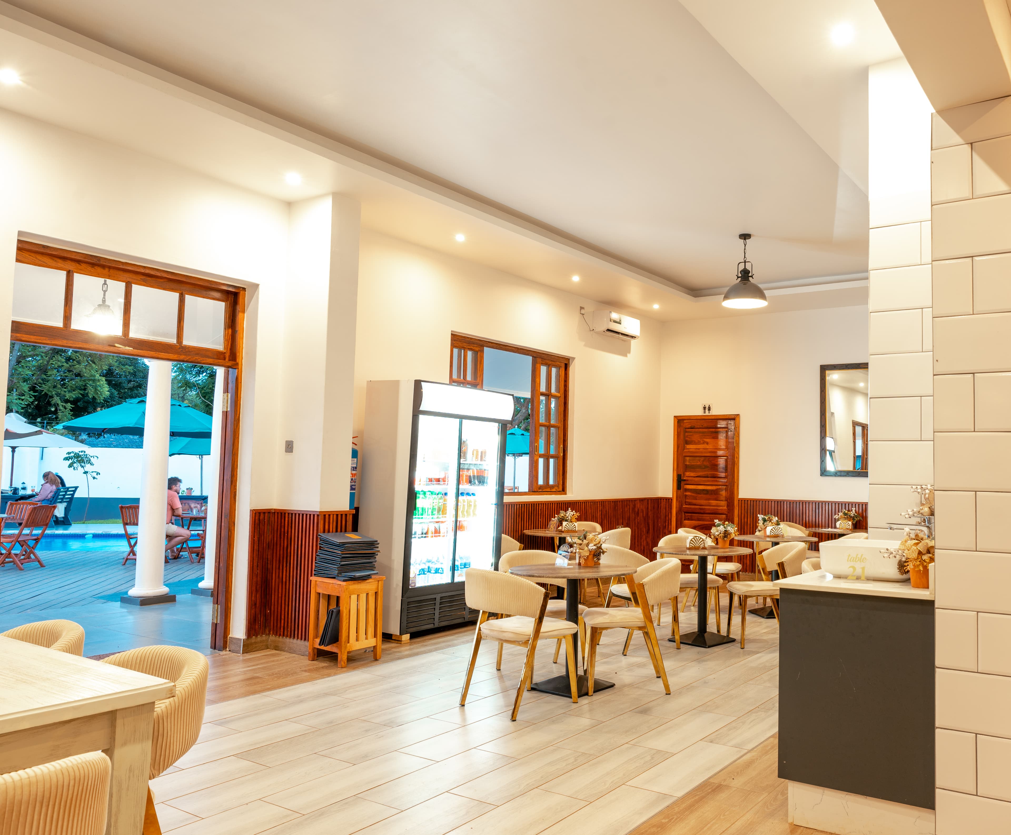 The Bowery Restaurant - Elegant dining space at 10 On Pauling with modern interior design